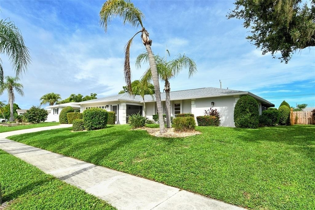 6722 Roxbury Drive - Photo 34