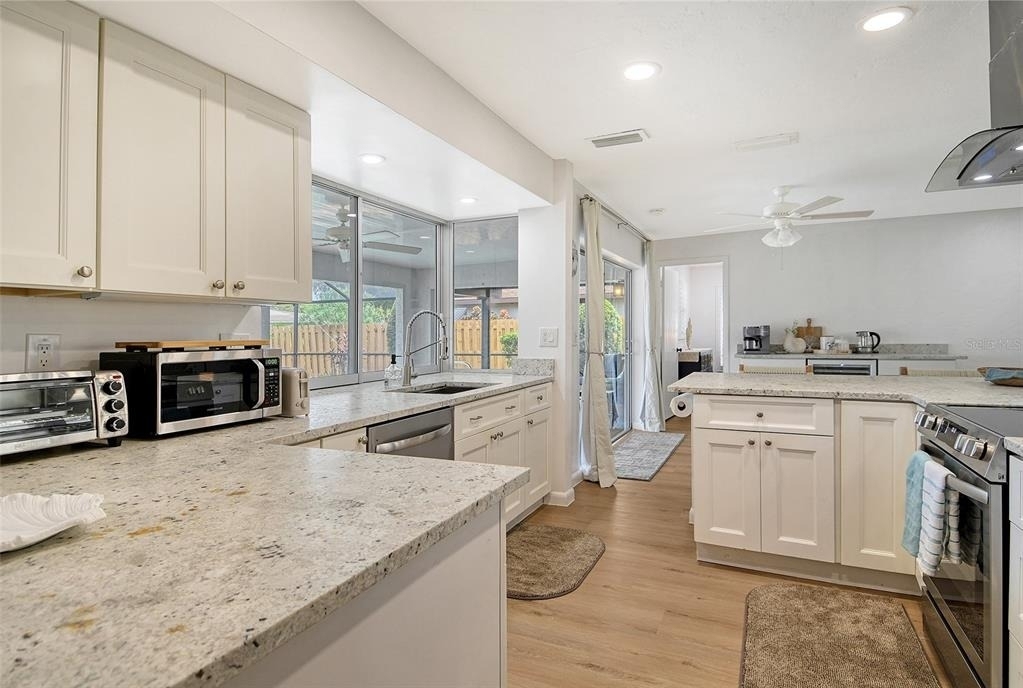 6722 Roxbury Drive - Photo 70
