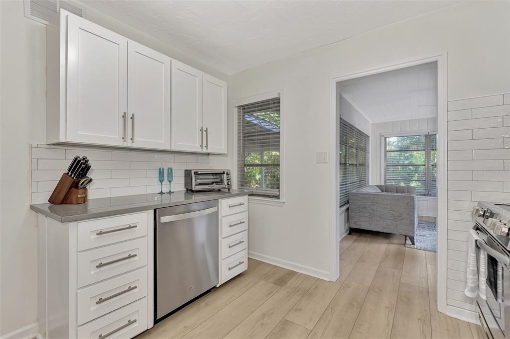 1726 Floyd Street - Photo 19