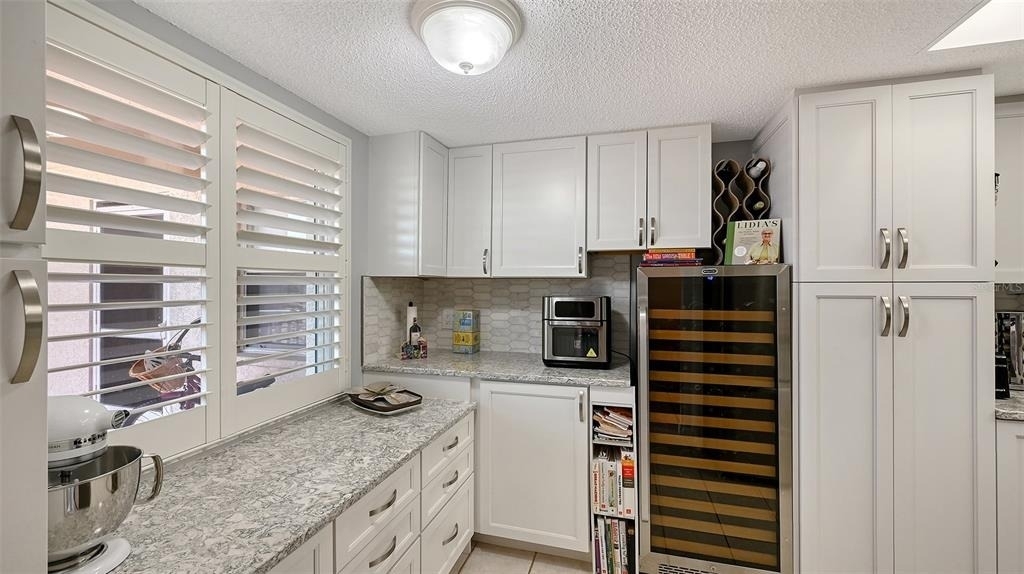 6505 Stone River Road - Photo 3