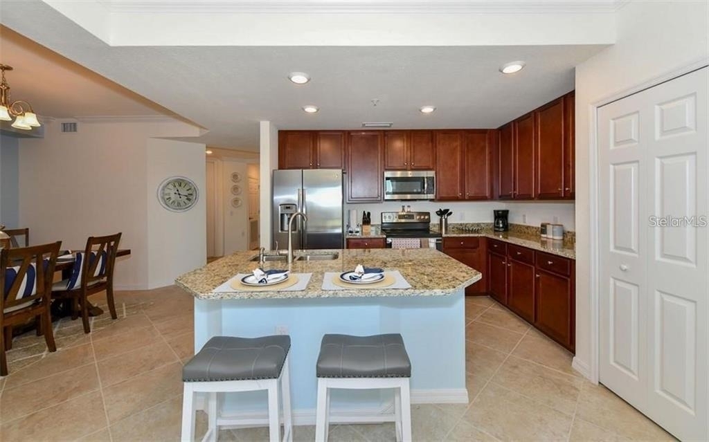16904 Vardon Terrace - Photo 12