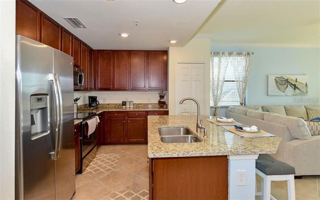 16904 Vardon Terrace - Photo 11