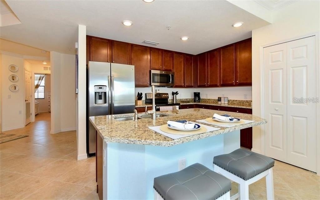 16904 Vardon Terrace - Photo 10