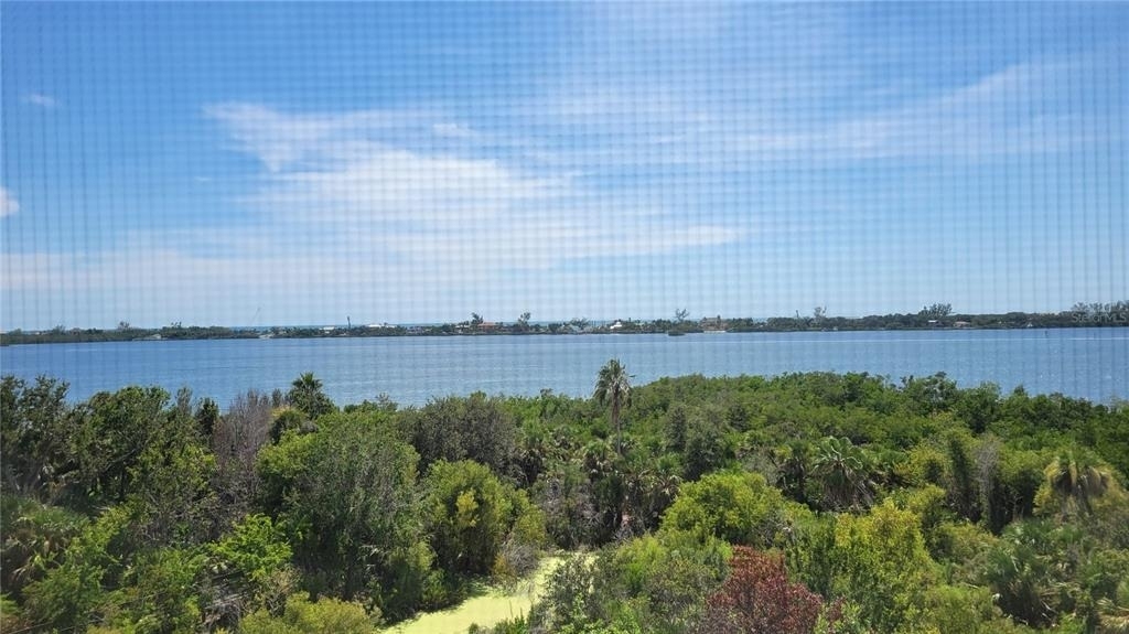 260 Hidden Bay Drive - Photo 2