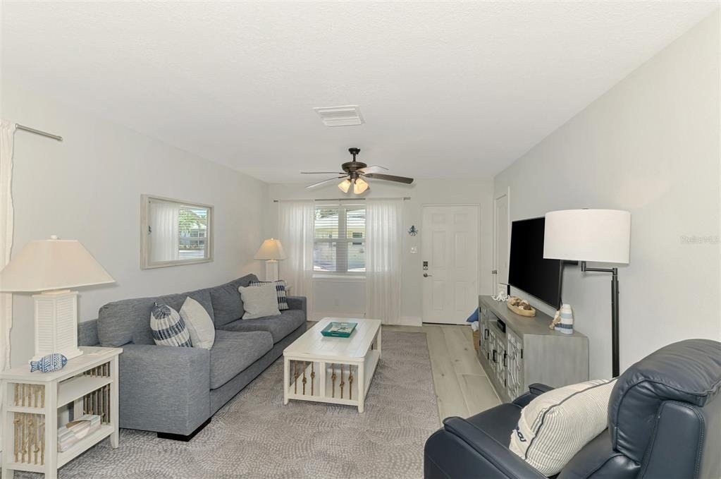 1137 N Moonmist Court - Photo 2