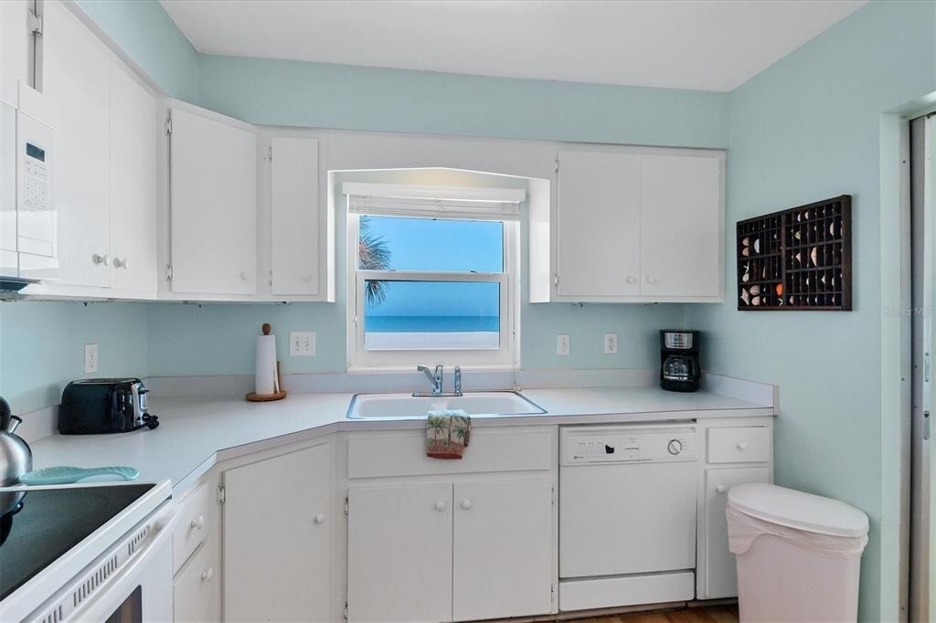 1336 Benjamin Franklin Drive - Photo 10