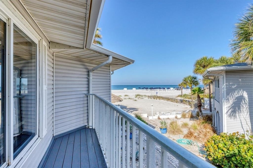 1336 Benjamin Franklin Drive - Photo 2