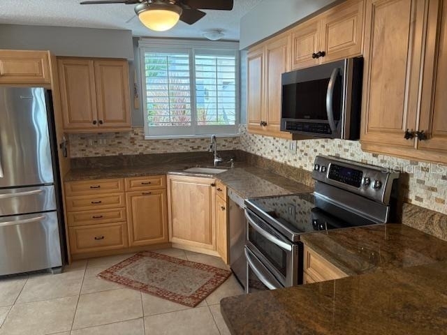 737 Bayport Way - Photo 29