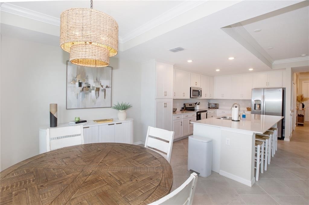 14141 Heritage Landing Boulevard - Photo 10