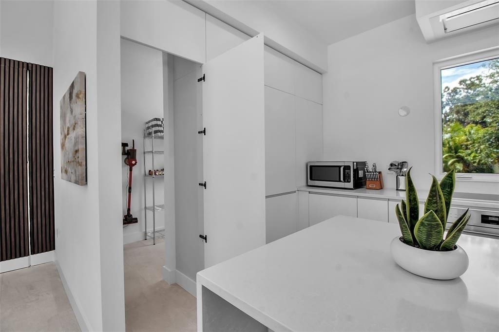 2231 Wood Street - Photo 6