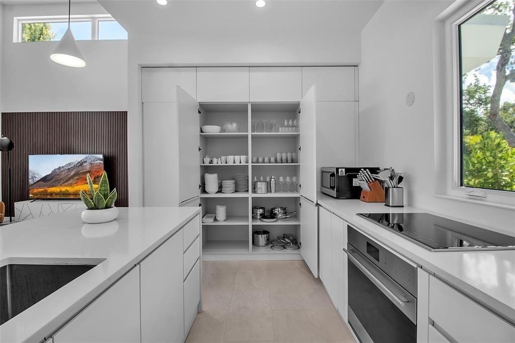 2231 Wood Street - Photo 5