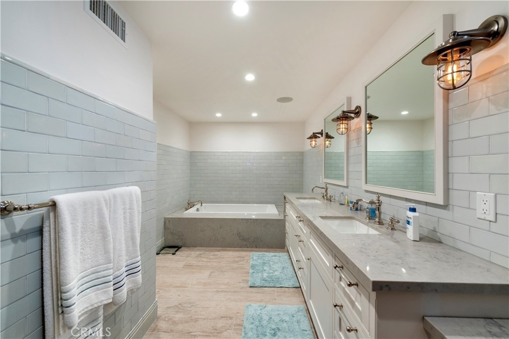 16 N La Senda Drive - Photo 10