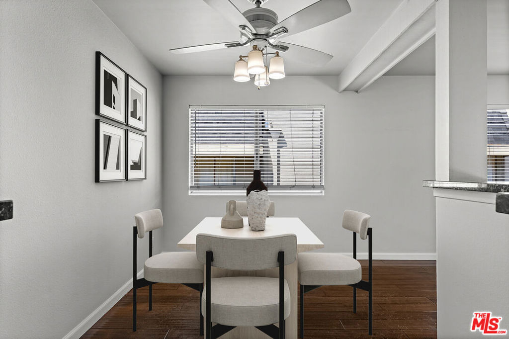 1342 Harvard Street - Photo 5