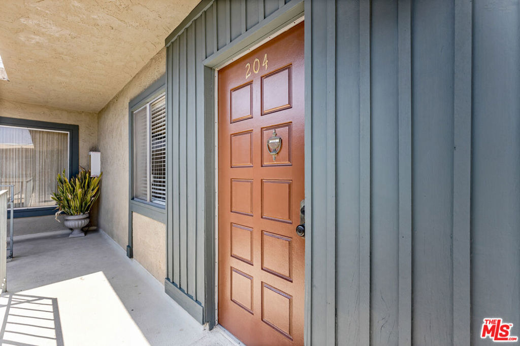1342 Harvard Street - Photo 18
