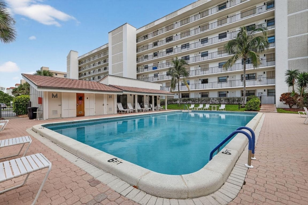 10310 S Ocean Drive - Photo 5