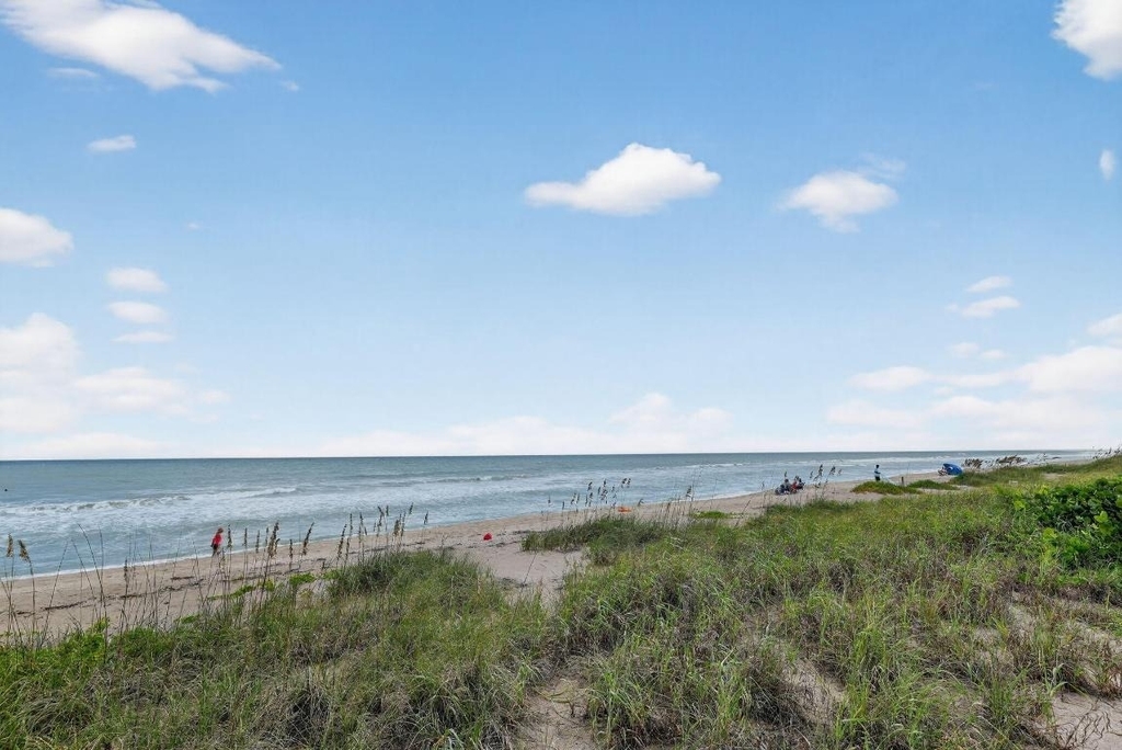 10310 S Ocean Drive - Photo 0