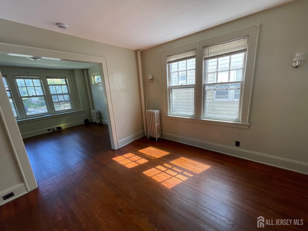 308 S 3rd Avenue S - Photo 16
