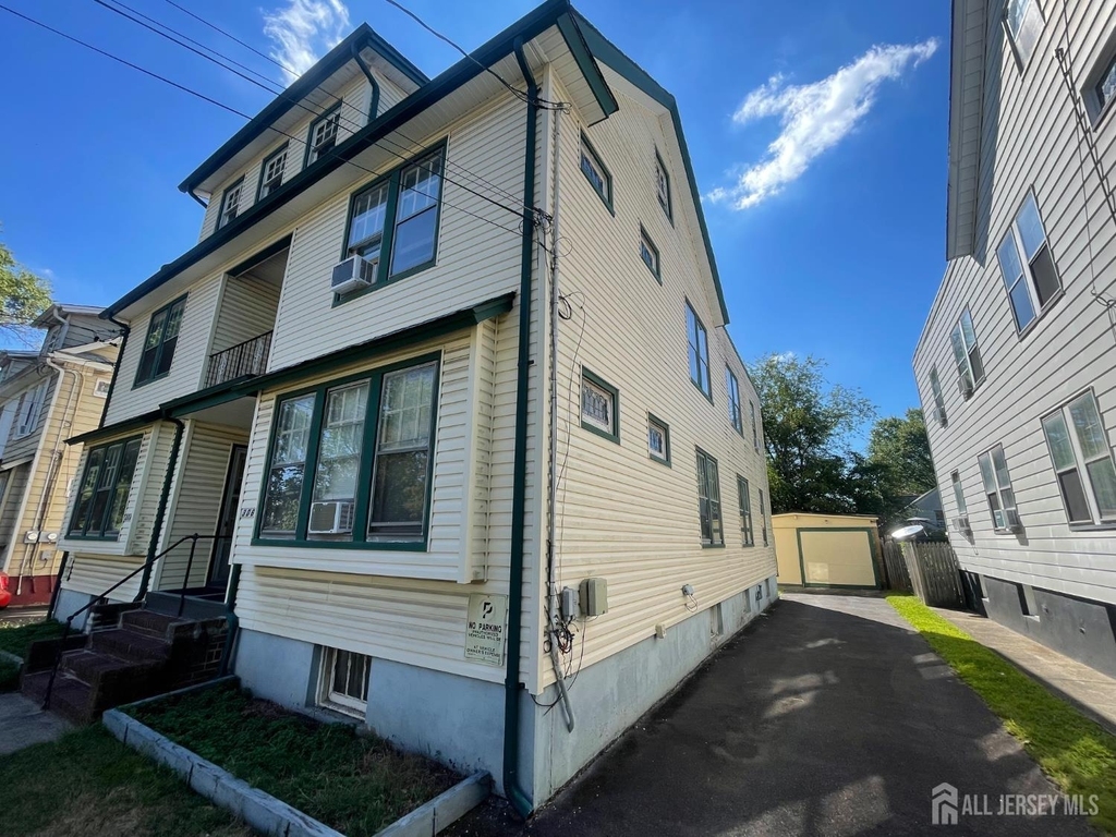 308 S 3rd Avenue S - Photo 6