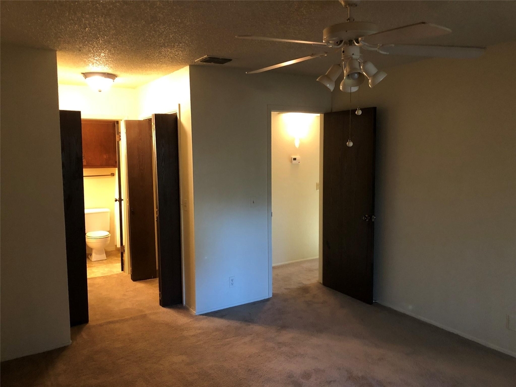914 W Meadowmere Ln - Photo 23