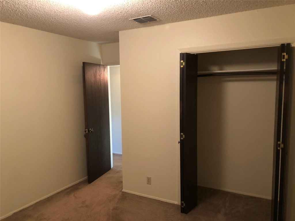 914 W Meadowmere Ln - Photo 15