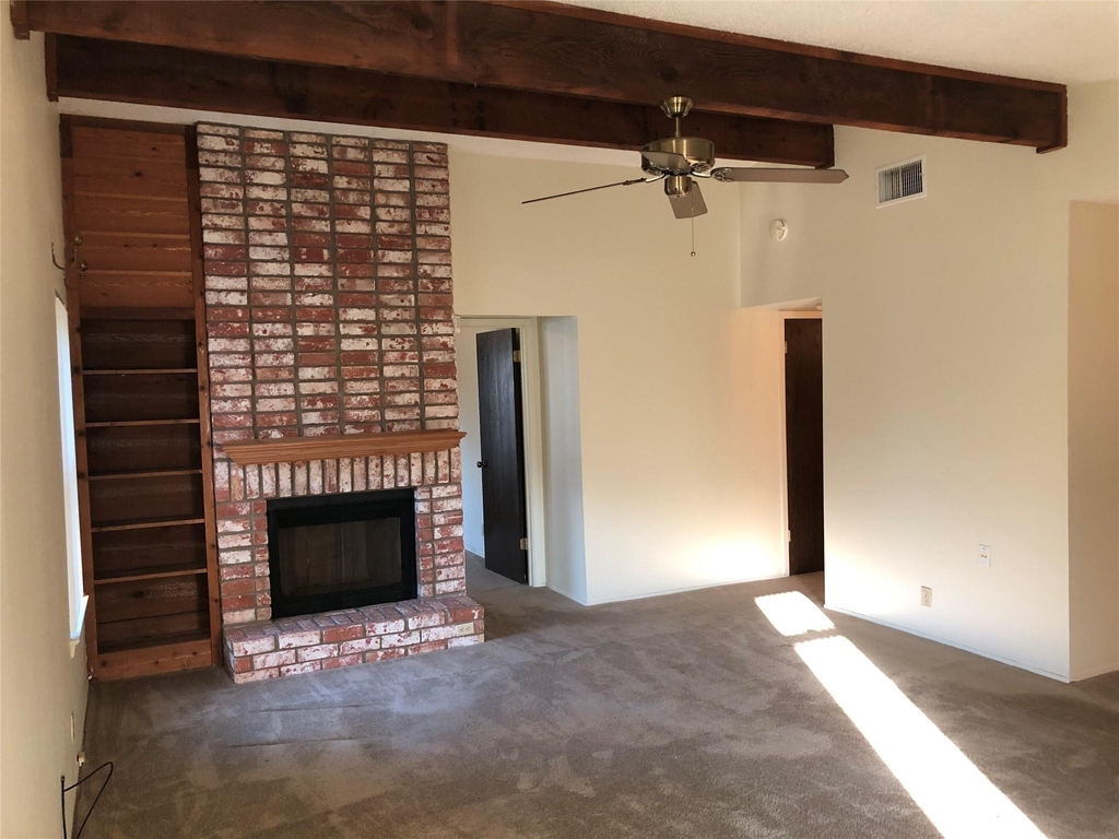 914 W Meadowmere Ln - Photo 3