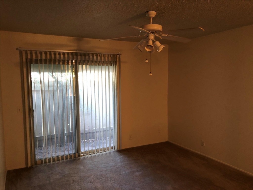 914 W Meadowmere Ln - Photo 21