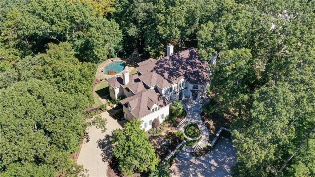 1965 W Wesley Road Nw - Photo 4