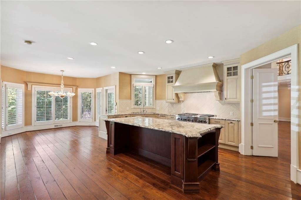 1965 W Wesley Road Nw - Photo 21