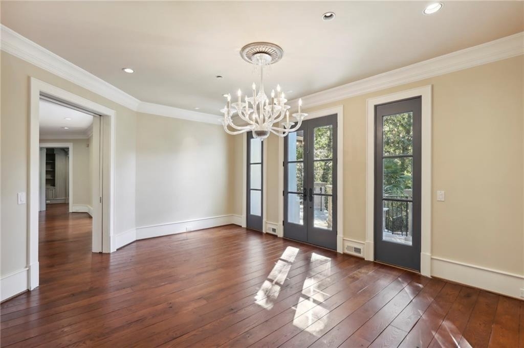 1965 W Wesley Road Nw - Photo 13