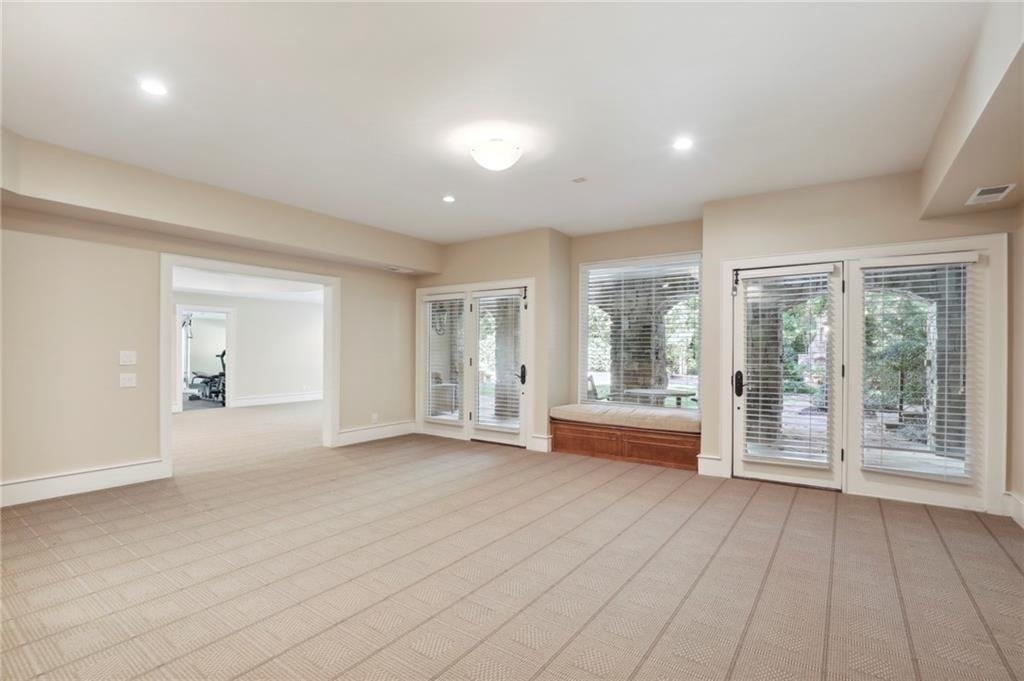 1965 W Wesley Road Nw - Photo 26