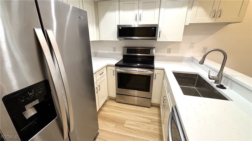 804 Mohawk Parkway - Photo 2