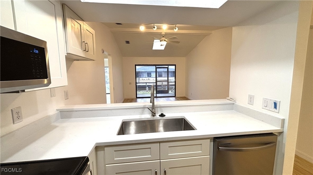 804 Mohawk Parkway - Photo 3