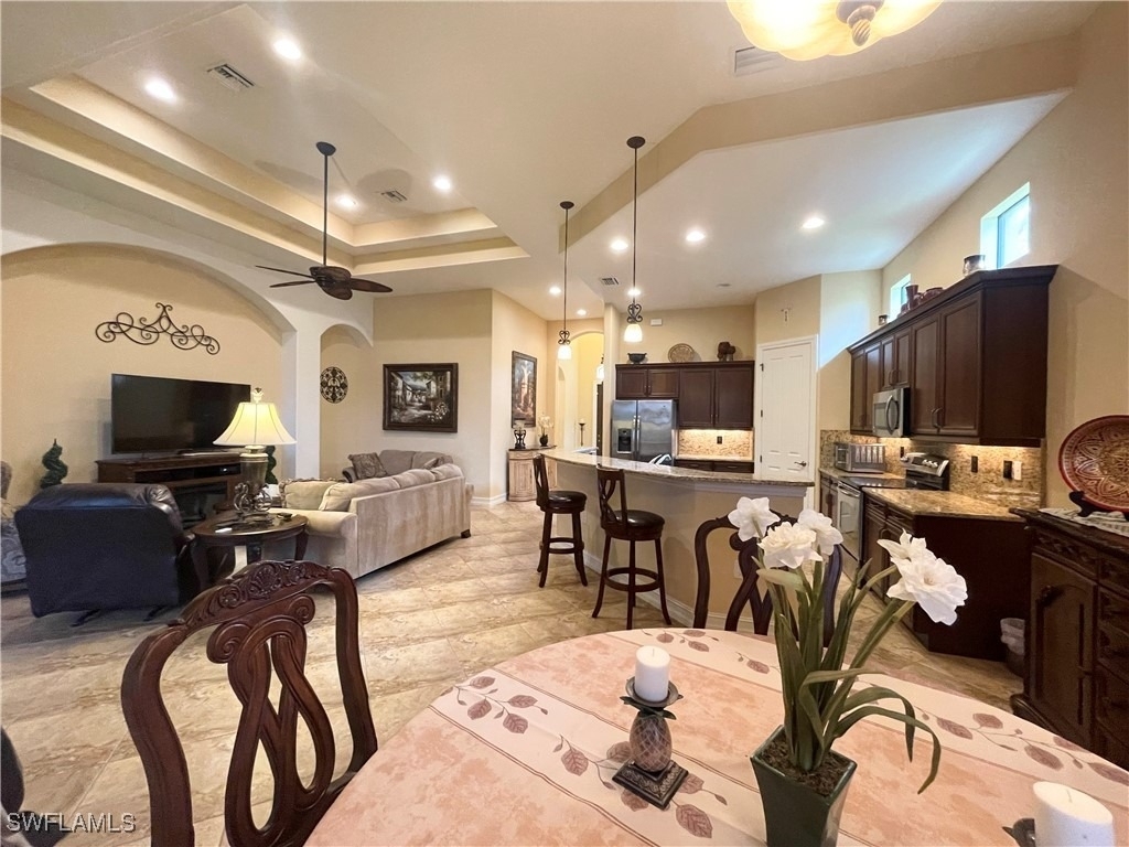 7302 Acorn Way - Photo 9