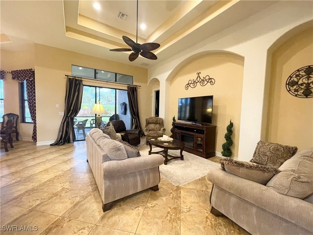 7302 Acorn Way - Photo 5
