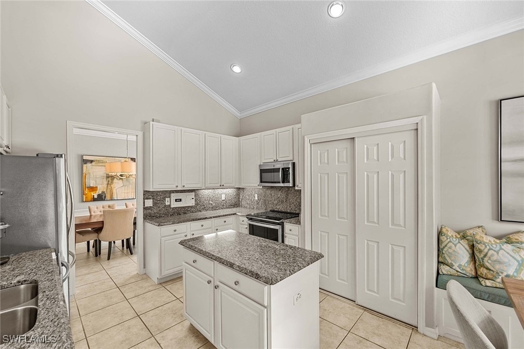 12885 Brynwood Way - Photo 12
