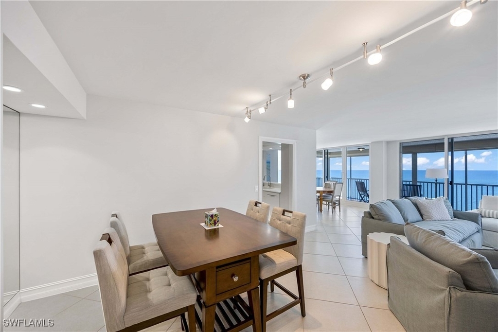 10691 Gulf Shore Drive - Photo 16