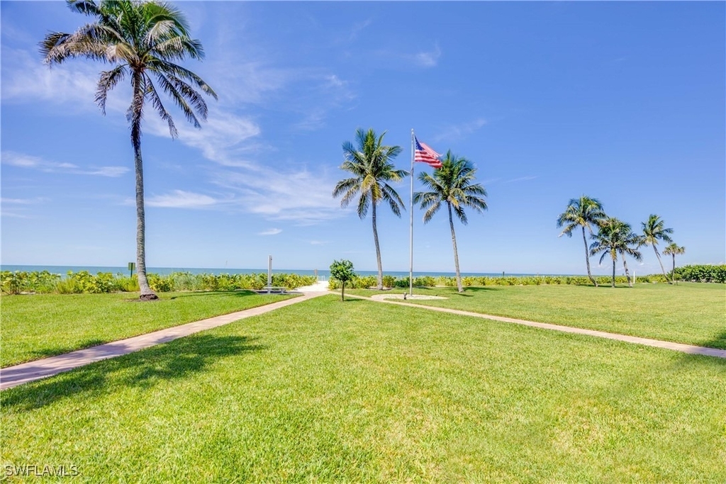 10691 Gulf Shore Drive - Photo 38