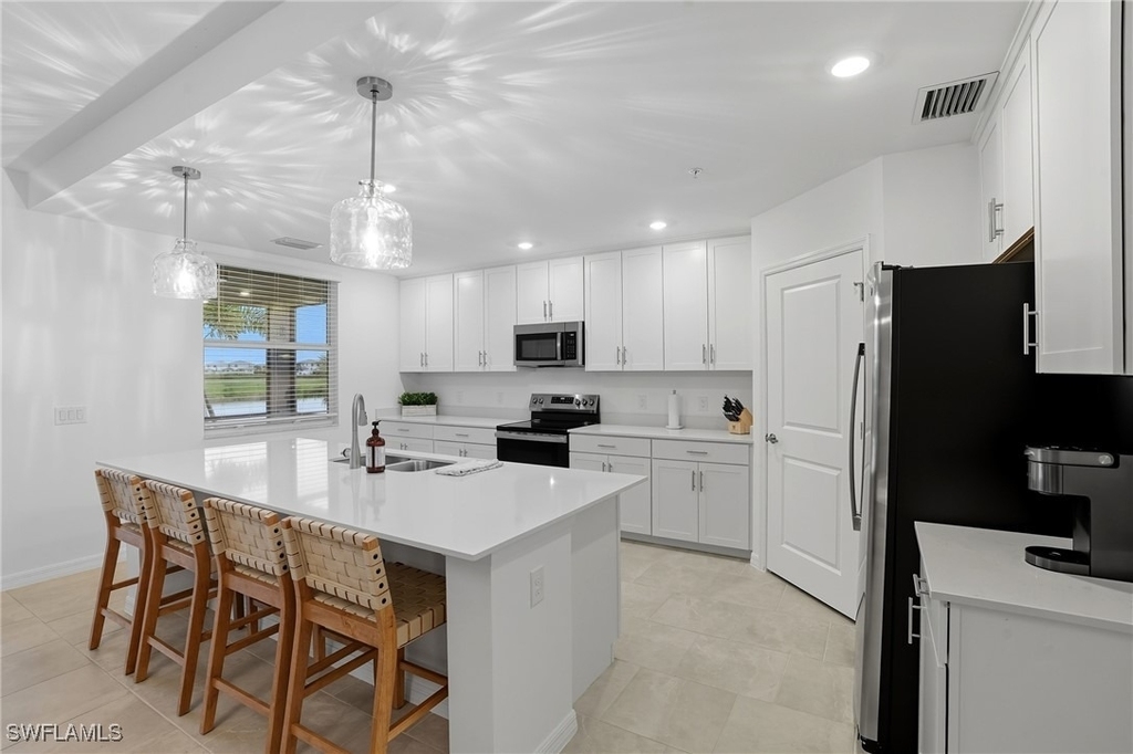 5667 Melbourne Ct - Photo 7