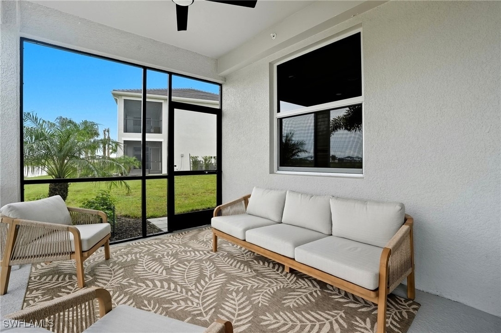 5667 Melbourne Ct - Photo 35
