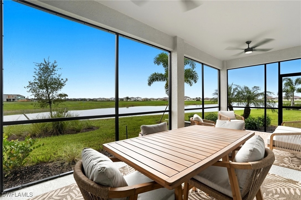 5667 Melbourne Ct - Photo 31