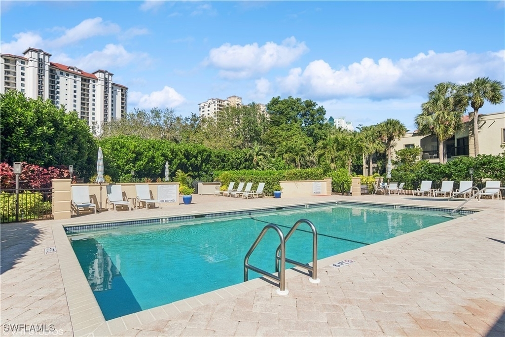 7048 Pelican Bay Boulevard - Photo 18