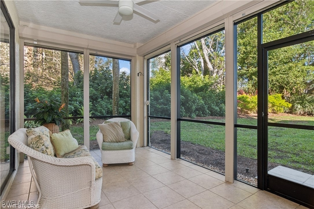 7048 Pelican Bay Boulevard - Photo 17