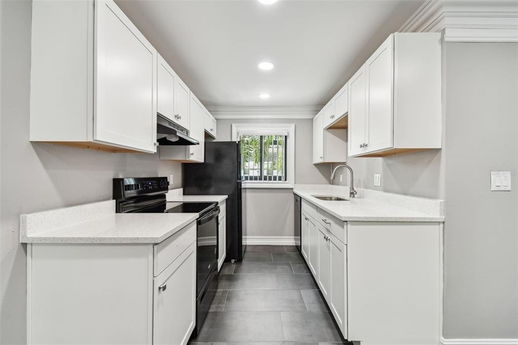 2942 W Bay Drive - Photo 10