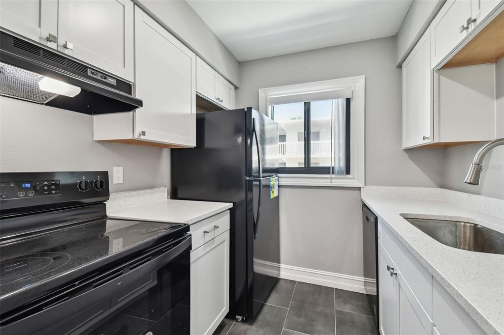 2942 W Bay Drive - Photo 13