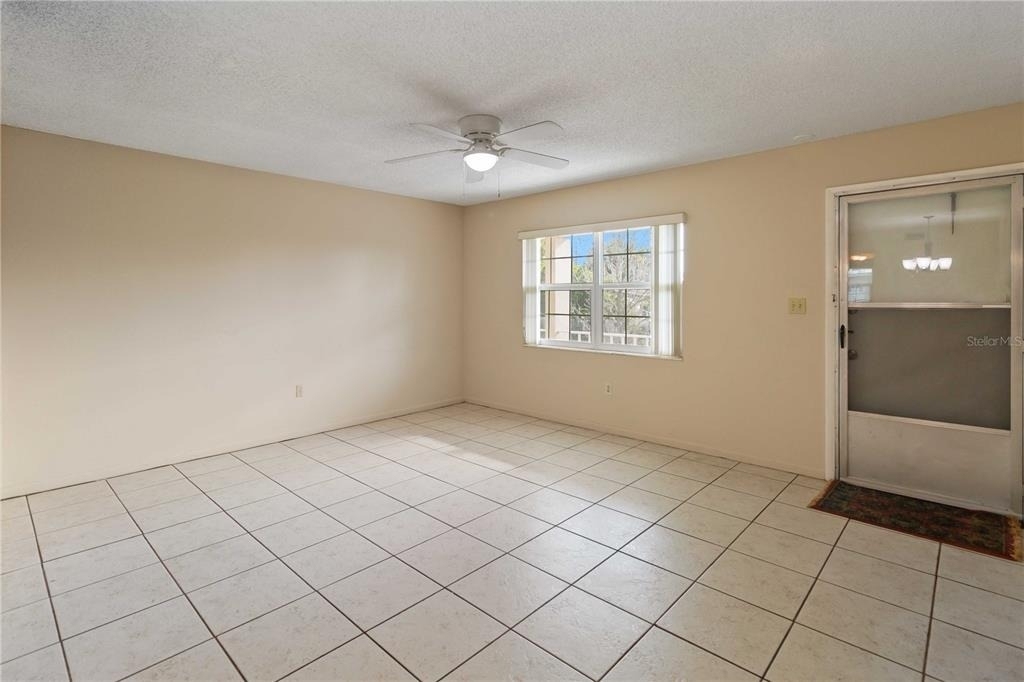 2500 Lee Road - Photo 6