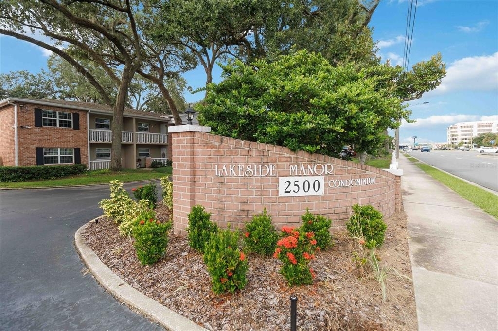 2500 Lee Road - Photo 19
