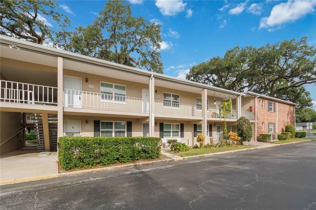 2500 Lee Road - Photo 2