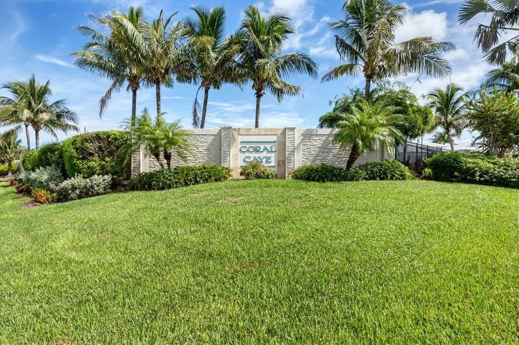 10446 Coquina Court - Photo 43