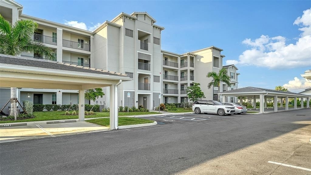12140 Wellen Golf Street - Photo 0