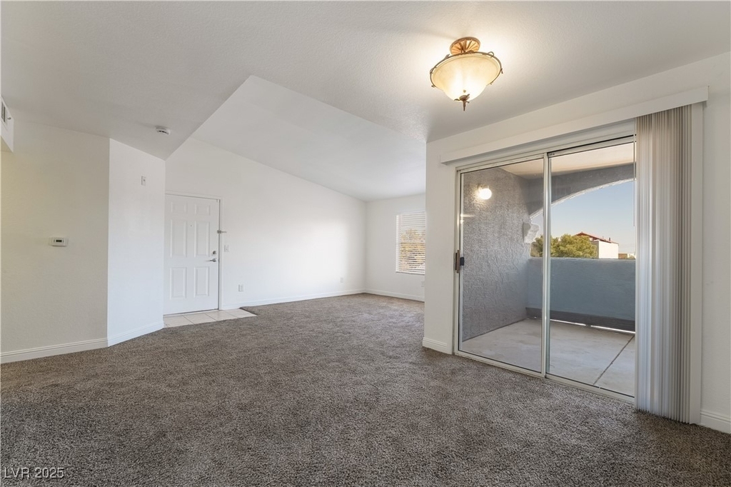 5055 W Hacienda Avenue - Photo 10